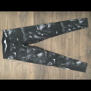Nike Pro Dri-Fit Leggings